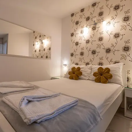 Limia Apartamento Pula