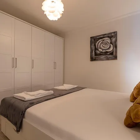 Apartment Limia Pula