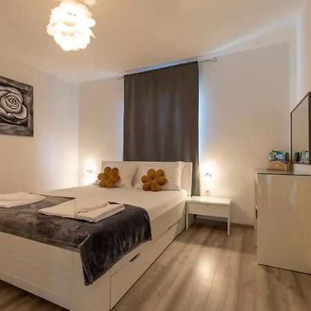 Apartment Limia Pula