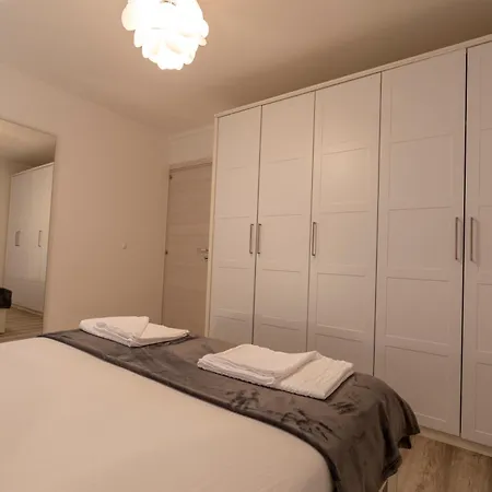Limia Apartment *