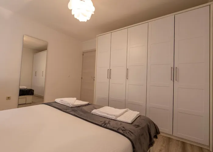 Limia Apartment *