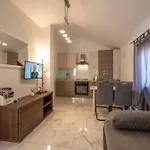 Apartment Limia *